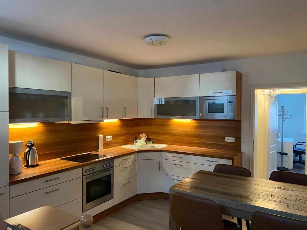 Geraeumige Und Schoene Wohnung Direkt In Der Luebecker Innenstadt Bagian luar foto
